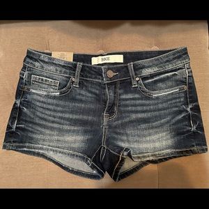 BKE women’s denim shorts size 27 NWT